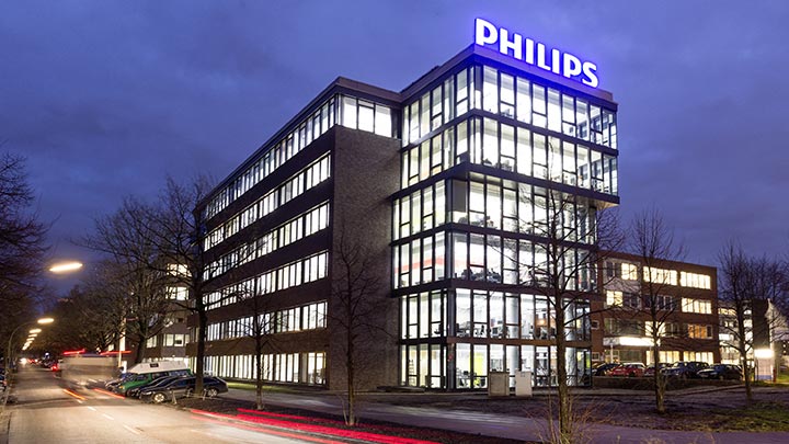 Philips Lighting GmbH Röntgenstraße 22