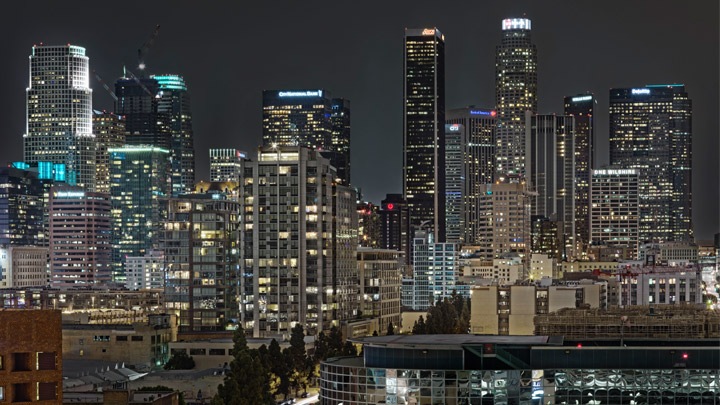 Philips Lighting CityTouch bietet die Infrastruktur für intelligente Städte, beginnend mit einer intelligenten Straßenbeleuchtung